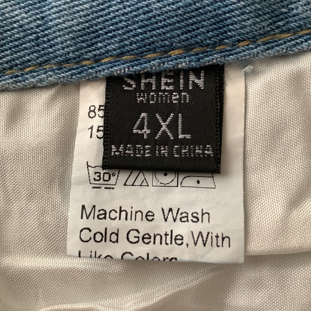 SHEIN women’s jeans. - Picture 4 of 5